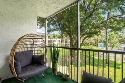 5090 SW 64th Ave #206, Davie, FL 33314 - Photo 21