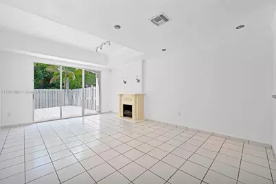 11224 NW 42nd Ter #11224, Doral, FL 33178 - Photo 3