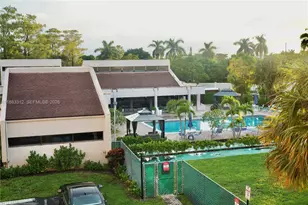 2541 Aragon Blvd, Sunrise, FL 33322 - Photo 17