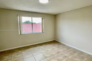 7211 W 24th Ave, Hialeah, FL 33016 - Photo 13