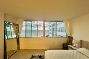 7135 Collins Ave, Miami Beach, FL 33141 - Photo 29
