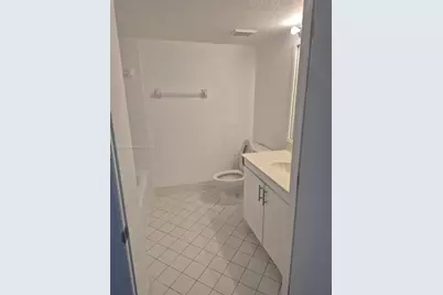 2701 SE 12th Pl #106, Homestead, FL 33035 - Photo 11