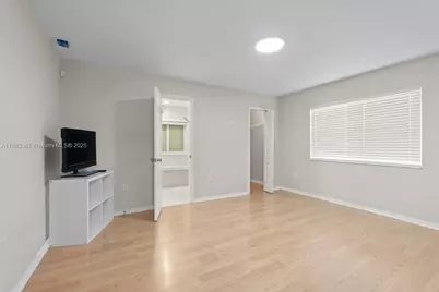 15327 SW 179th Ter, Miami, FL 33187 - Photo 5