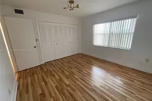 9481 Sunrise Lakes Blvd, Sunrise, FL 33322 - Photo 19