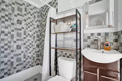 6300 Flagler St #3, Hollywood, FL 33023 - Photo 13