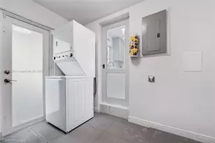 833 Tangier St, Coral Gables, FL 33134 - Photo 11