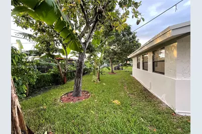 19620 NW 5th Ct, Miami Gardens, FL 33169 - Photo 37