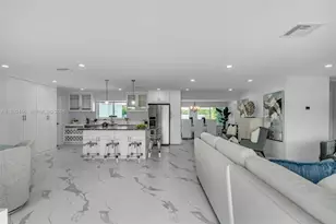 465 NW 11th St, Boca Raton, FL 33432 - Photo 11