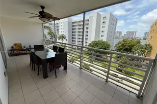 17801 N Bay Rd, Sunny Isles Beach, FL 33160 - Photo 23