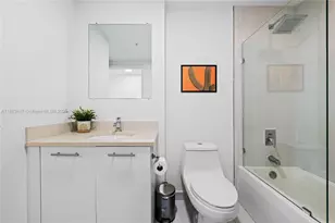 3250 NE 1st Ave, Miami, FL 33137 - Photo 11