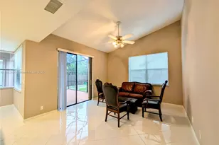 10330 NW 12th Pl, Plantation, FL 33322 - Photo 5