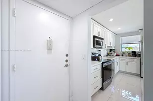 2751 Taft St, Hollywood, FL 33020 - Photo 3