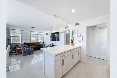 2751 Taft St #304, Hollywood, FL 33020 - Photo 7