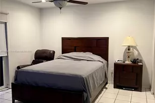 9038 NW 193rd Ter, Hialeah, FL 33018 - Photo 9