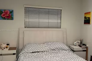 9038 NW 193rd Ter, Hialeah, FL 33018 - Photo 7