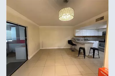 27 Laredo Pl #6-3, Davie, FL 33324 - Photo 3