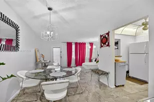 2009 N Farnham N, Deerfield Beach, FL 33442 - Photo 9