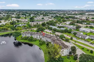 2009 N Farnham N, Deerfield Beach, FL 33442 - Photo 3