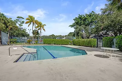 1846 Racquet Ct, North Lauderdale, FL 33068 - Photo 45