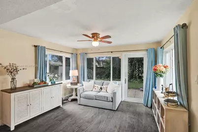 1110 SW 32nd St, Fort Lauderdale, FL 33315 - Photo 11