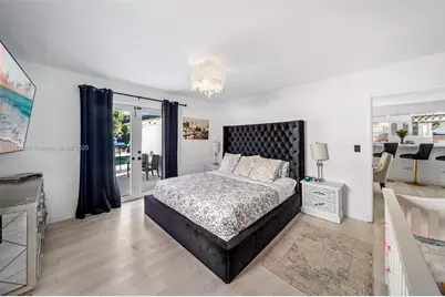 840 S Shore Dr, Miami Beach, FL 33141 - Photo 17