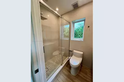 1154 Biarritz Dr, Miami Beach, FL 33141 - Photo 9