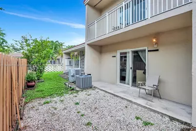 6916 NW 166th Ter #1204, Miami Lakes, FL 33014 - Photo 5