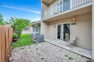 6916 NW 166th Terrace, Miami Lakes, FL 33014 - Photo 5