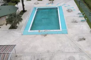 1780 NE 191st St, Miami, FL 33179 - Photo 21