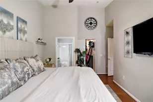 1706 NW 78th Way, Pembroke Pines, FL 33024 - Photo 15