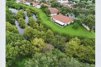 1706 NW 78th Way, Pembroke Pines, FL 33024 - Photo 31
