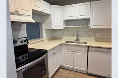 [Address not provided], Fort Lauderdale, FL 33334 - Photo 19