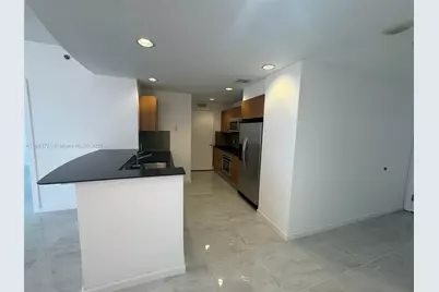 1060 Brickell Ave #3005, Miami, FL 33131 - Photo 3