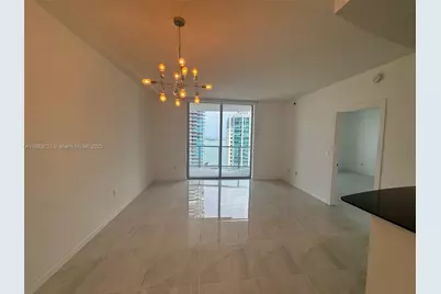 1060 Brickell Ave #3005, Miami, FL 33131 - Photo 1
