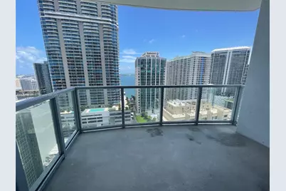 1060 Brickell Ave #3005, Miami, FL 33131 - Photo 9