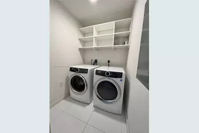 851 NE 1st Ave #1208, Miami, FL 33132 - Photo 25