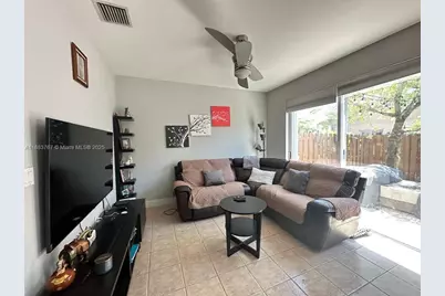 11250 NW 56th St #11250, Doral, FL 33178 - Photo 5