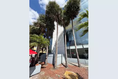 4445 W 16th Ave #605, Hialeah, FL 33012 - Photo 3