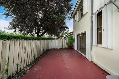 3208 San Remo Cir, Homestead, FL 33035 - Photo 35