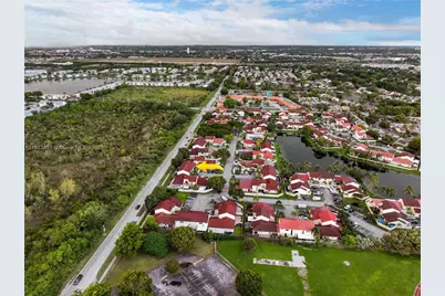 3208 San Remo Cir, Homestead, FL 33035 - Photo 53