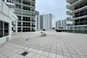 2751 S Ocean Dr, Hollywood, FL 33019 - Photo 59