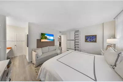 800 West Ave #338, Miami Beach, FL 33139 - Photo 23