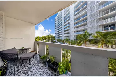 800 West Ave #338, Miami Beach, FL 33139 - Photo 5