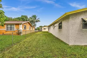 228 SW 5th Ave, Hallandale Beach, FL 33009 - Photo 7