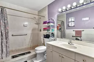 228 SW 5th Ave, Hallandale Beach, FL 33009 - Photo 31