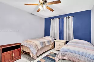 228 SW 5th Ave, Hallandale Beach, FL 33009 - Photo 27