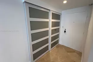 100 Lincoln Rd, Miami Beach, FL 33139 - Photo 33