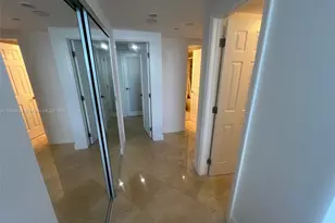 100 Lincoln Rd, Miami Beach, FL 33139 - Photo 25