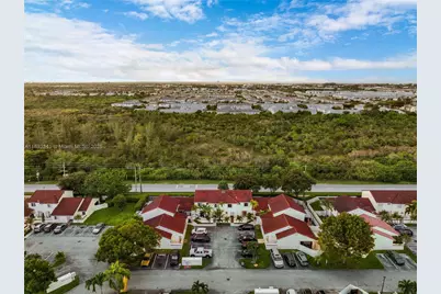 3208 San Remo Cir, Homestead, FL 33035 - Photo 41