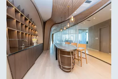 1000 Brickell Plz #4005, Miami, FL 33131 - Photo 27